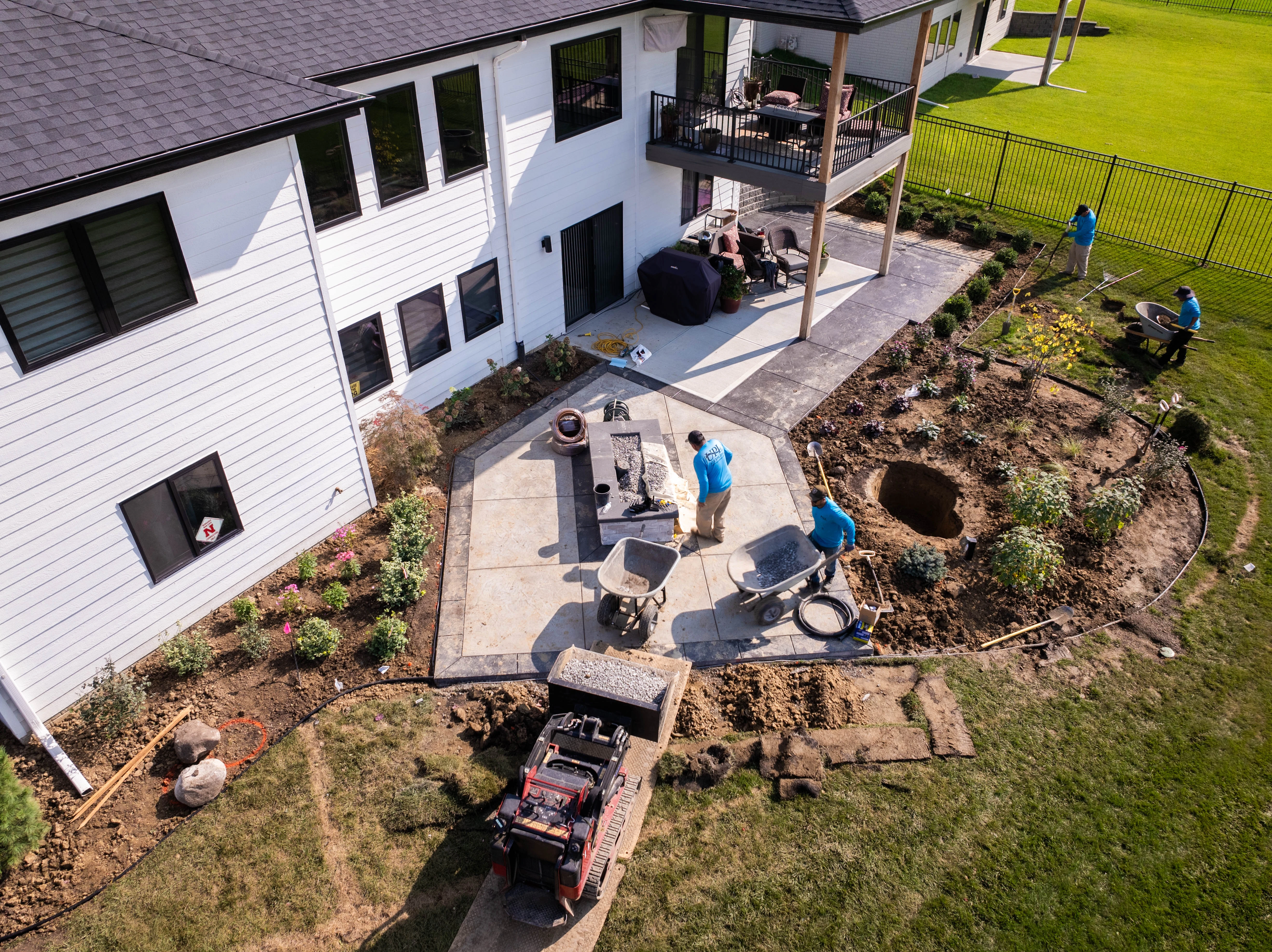 Essential Fire Pits Installation Tips for Creating Your Perfect Backyard Retreat