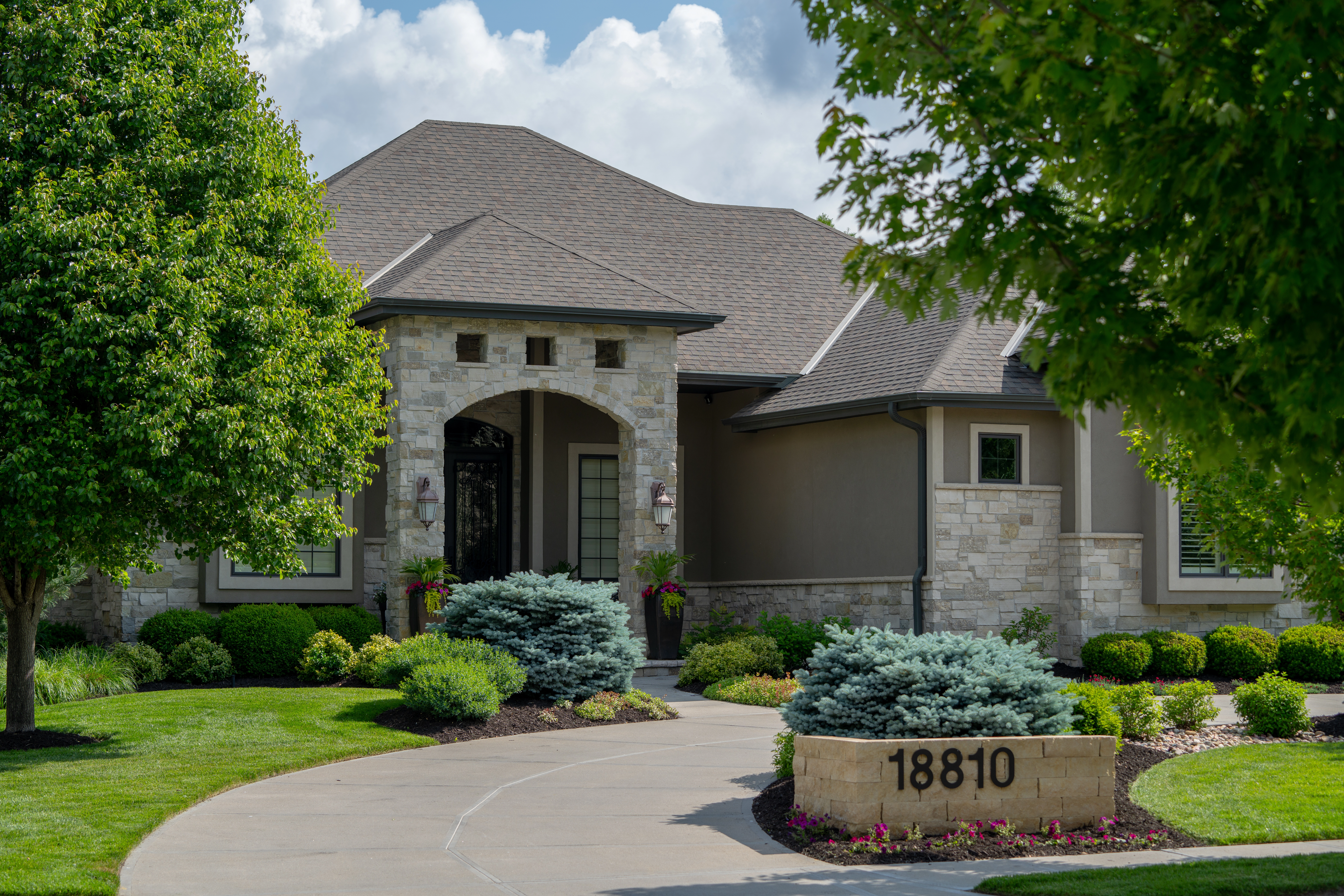 Front Yard Landscape Design Styles for Every Home