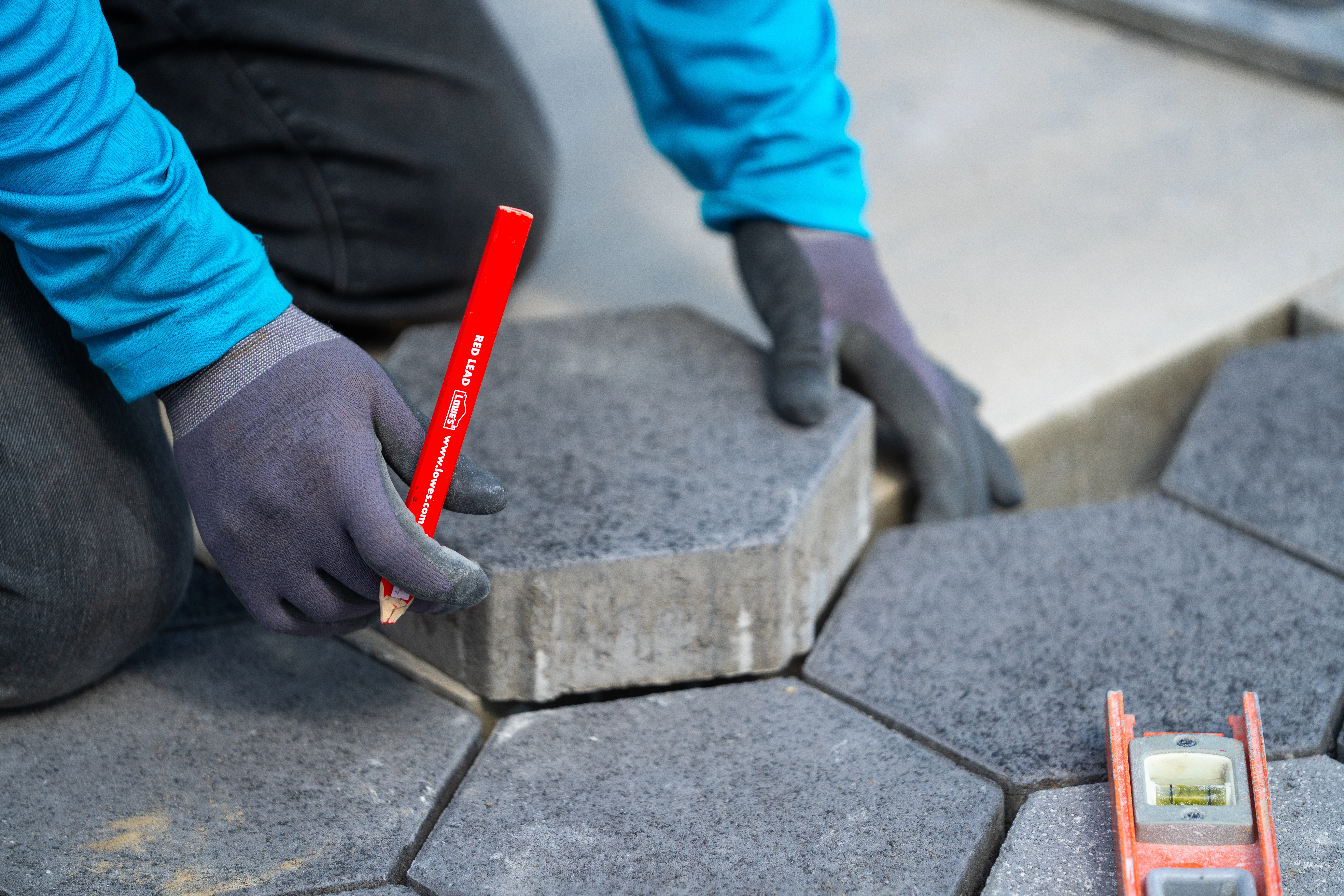 What Is Hardscape Landscaping?