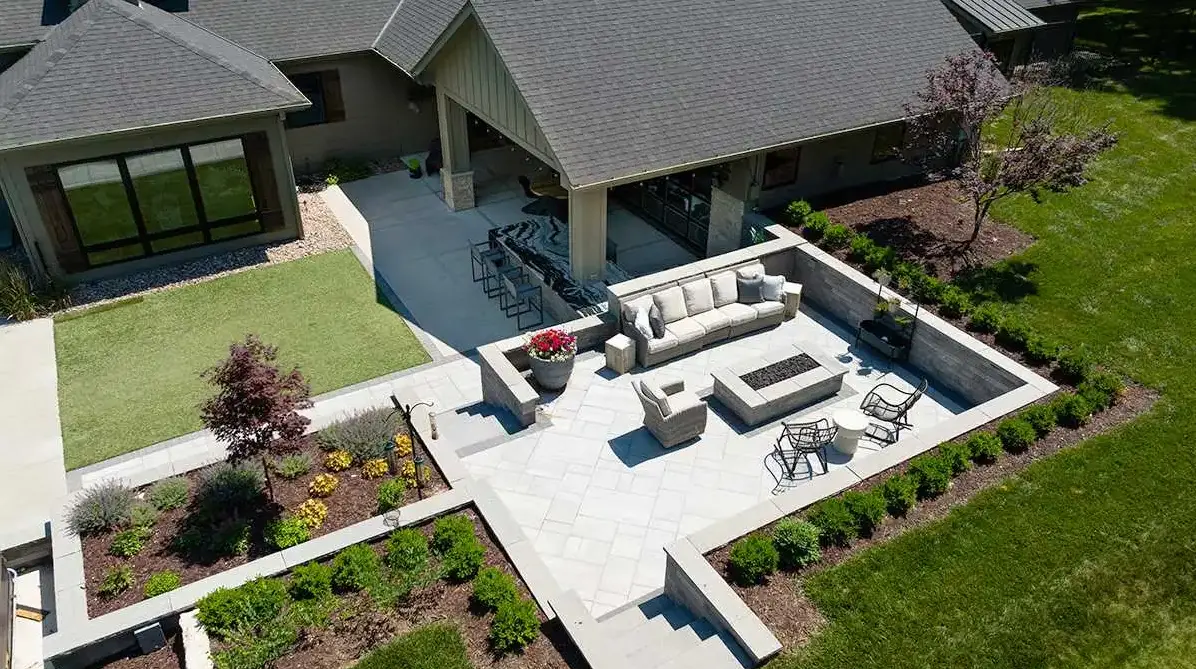 Outdoor Kitchen and Fireplace Design: The Ultimate Backyard Transformation